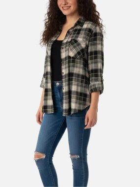 NWOT American Eagle 🦅 Green and Grey Plaid Button Down Women’s Shirt size S/P
